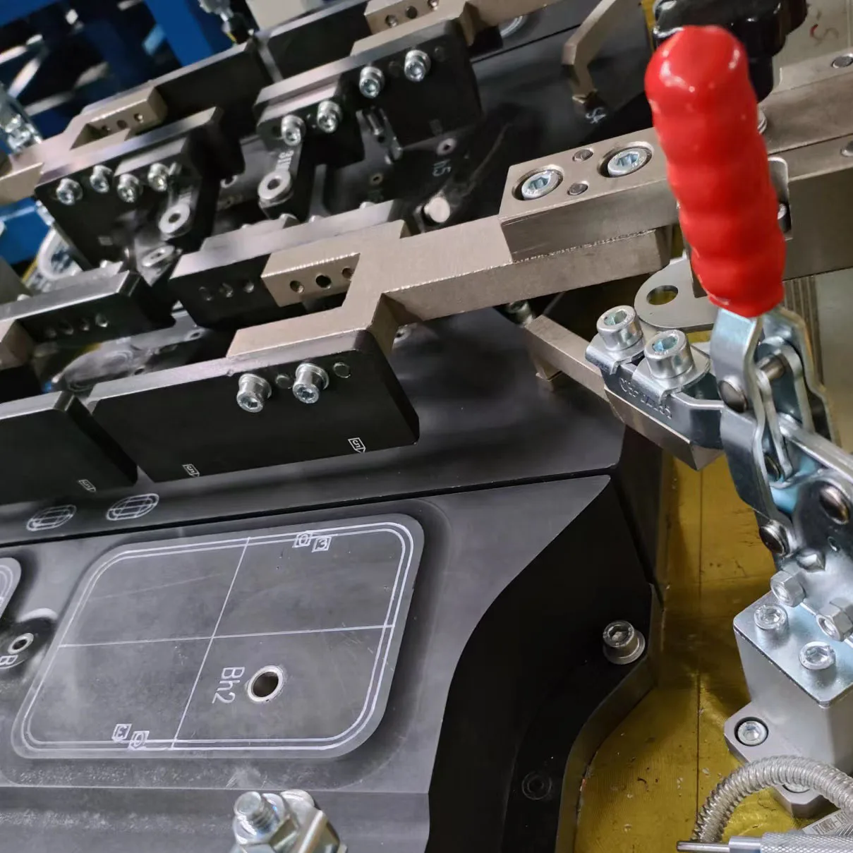 CNC machining Left Door Frame Inner Plate Support Plate Checking Fixture