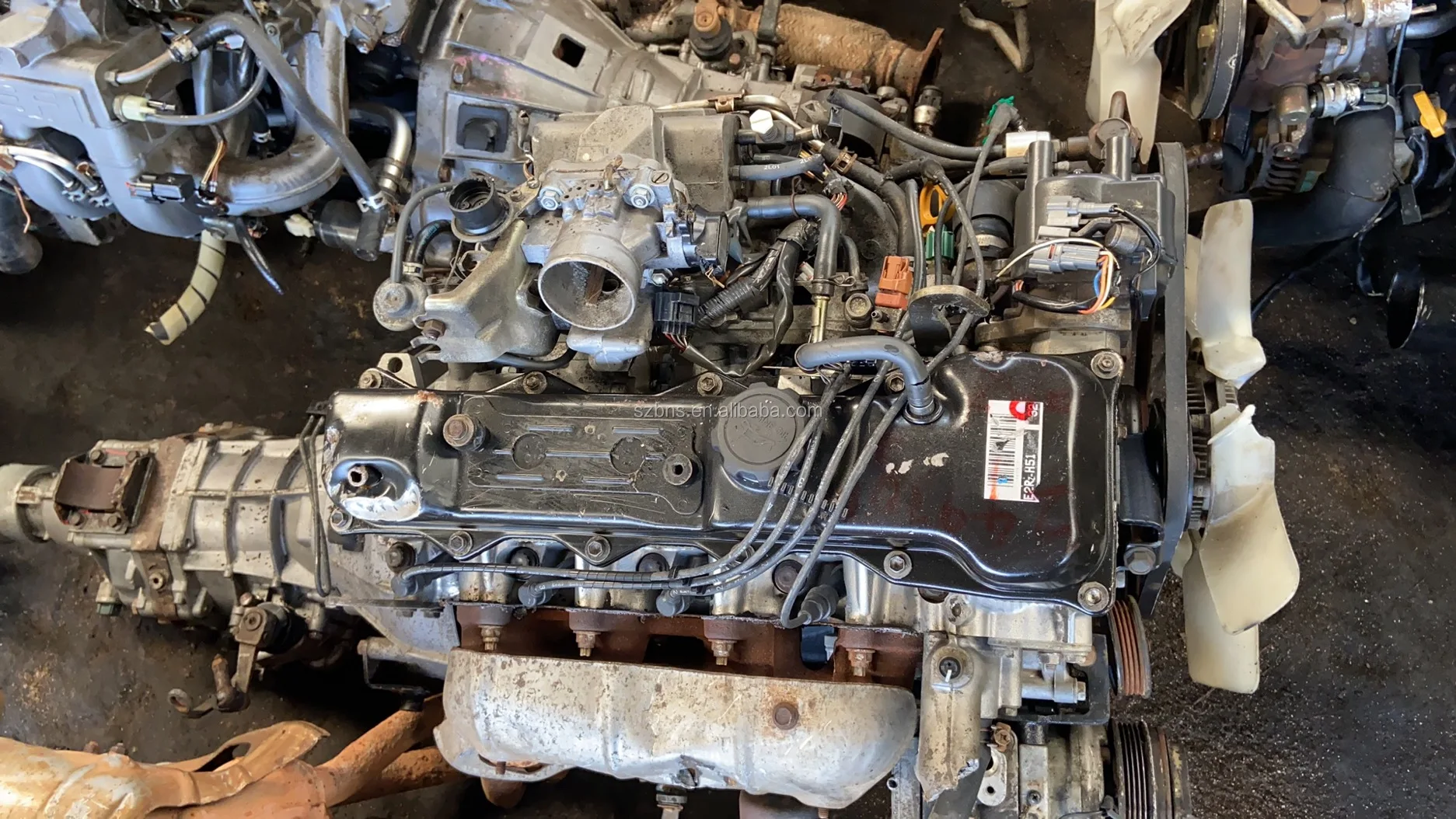 Used second hand engine 1rz 2rz 3rz Complete Motor For Toyotas Hiace 1rz Engine Suitable For Toyotas 2rz Engine