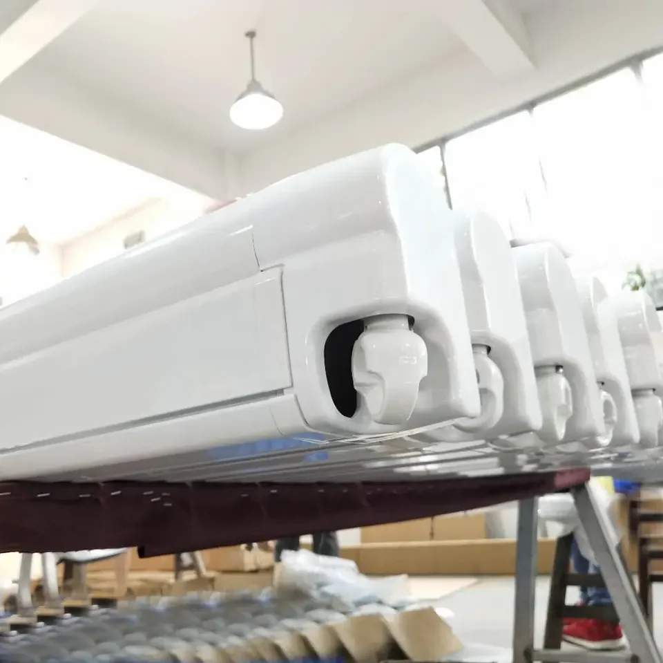 Motorized DC12V Cassette Retractable Aluminum Alloy Frame Fabric RV Sunshade Awning Van Camper Caravan Trailer