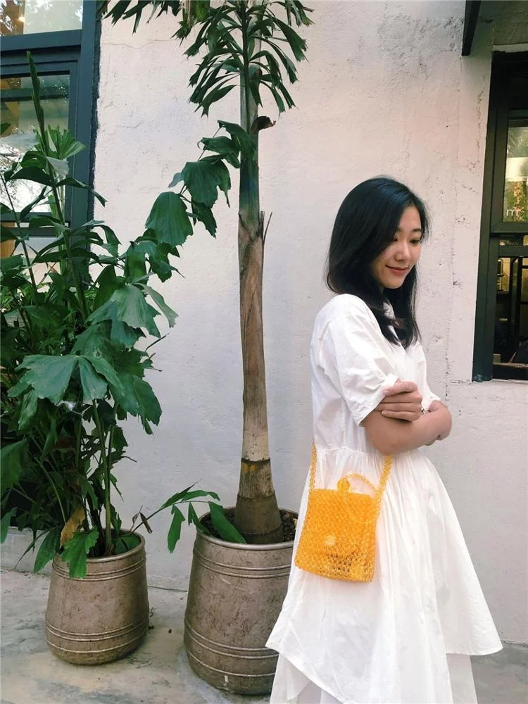 2020summer  ins popular new style hollow out fashion  women shoulder bag beach bag crystal acrylic beads weave clutch  handbag