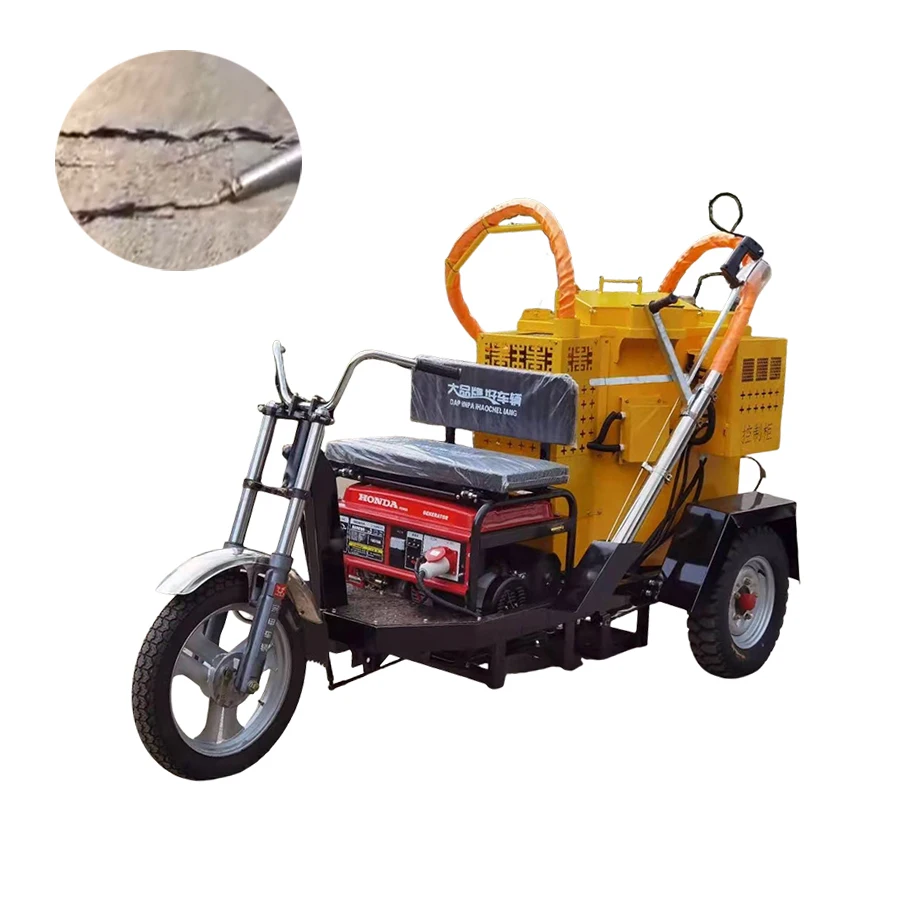 Self-driving 7-10km/h elevated bridge pavement crack expansion filling machine 6kw asphalt repair heating vehicle