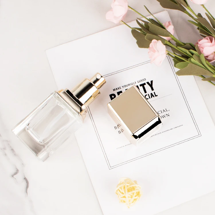 empty foundation bottle Luxury Serum glass bottle 30ml skincare packaging other cosmetic foundation bottle with pump