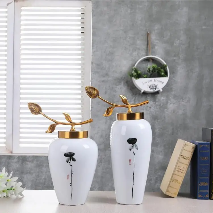 Set of 3pcs Fashionable White Color Glazed Ceramic Vase with Lid