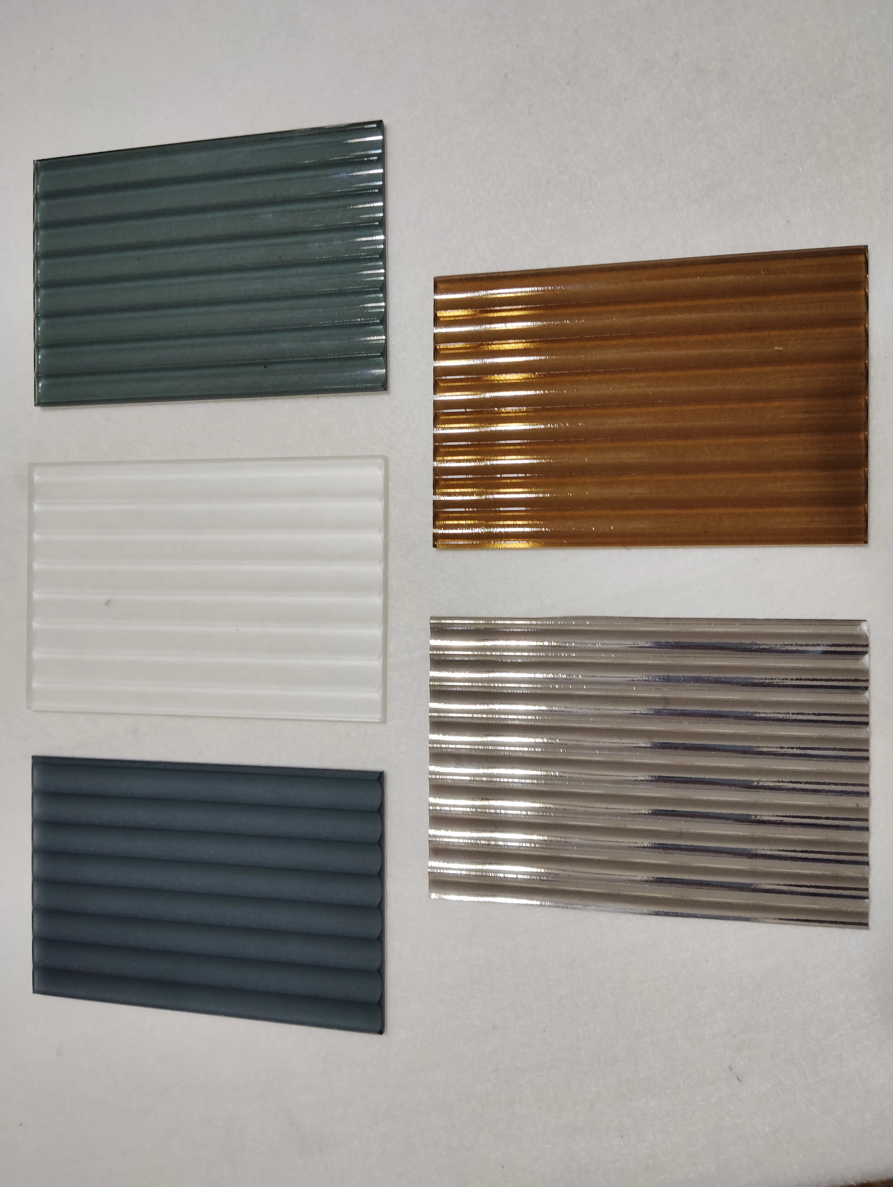 customized 4mm moru patterned glass patterned glass grey karatachi pattern glass price