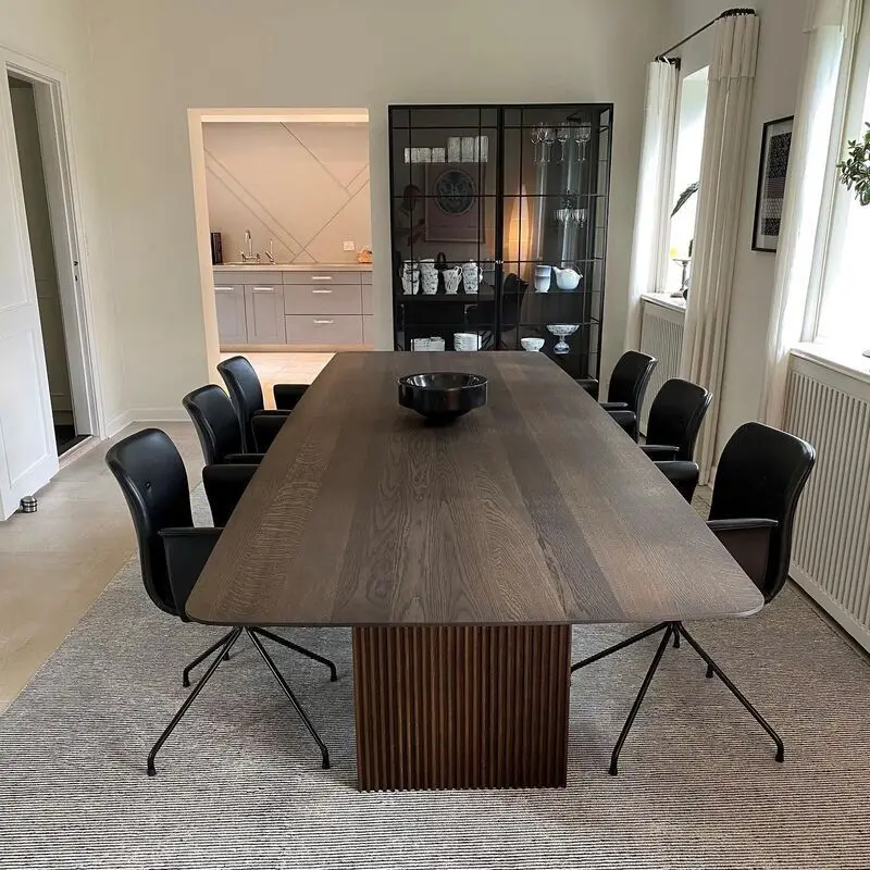 2024 round Innovative design Good price Multi-functional solid walnut wood Table Conference table office desk