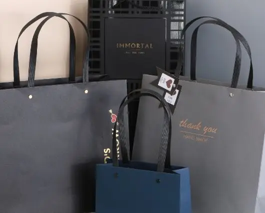 
paper packaging bag customised paper gift bags 