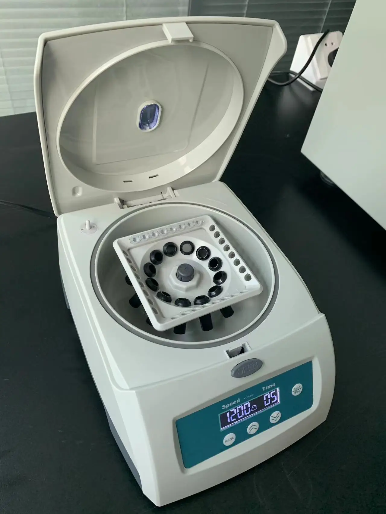 Hochey MT Medical Maintenance-free Portable Centrifugal Pump Low Temperature Due To Airflow Guidance Lab Centrifuge