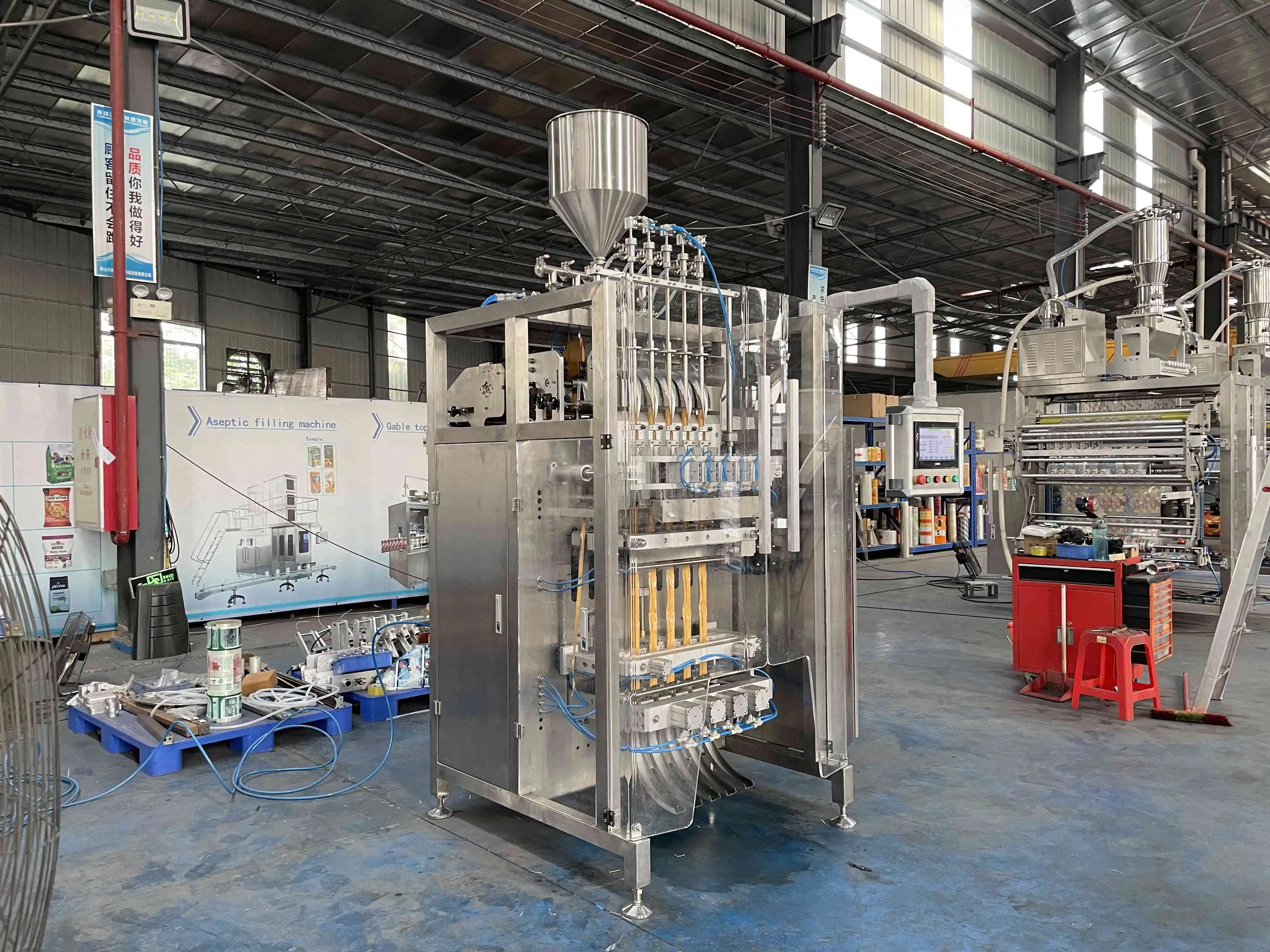 6/8/10/12 Multi-lanes Chutney Molasses Tomato Paste Salad Dressing Liquid Sachet Stick Packaging Machine