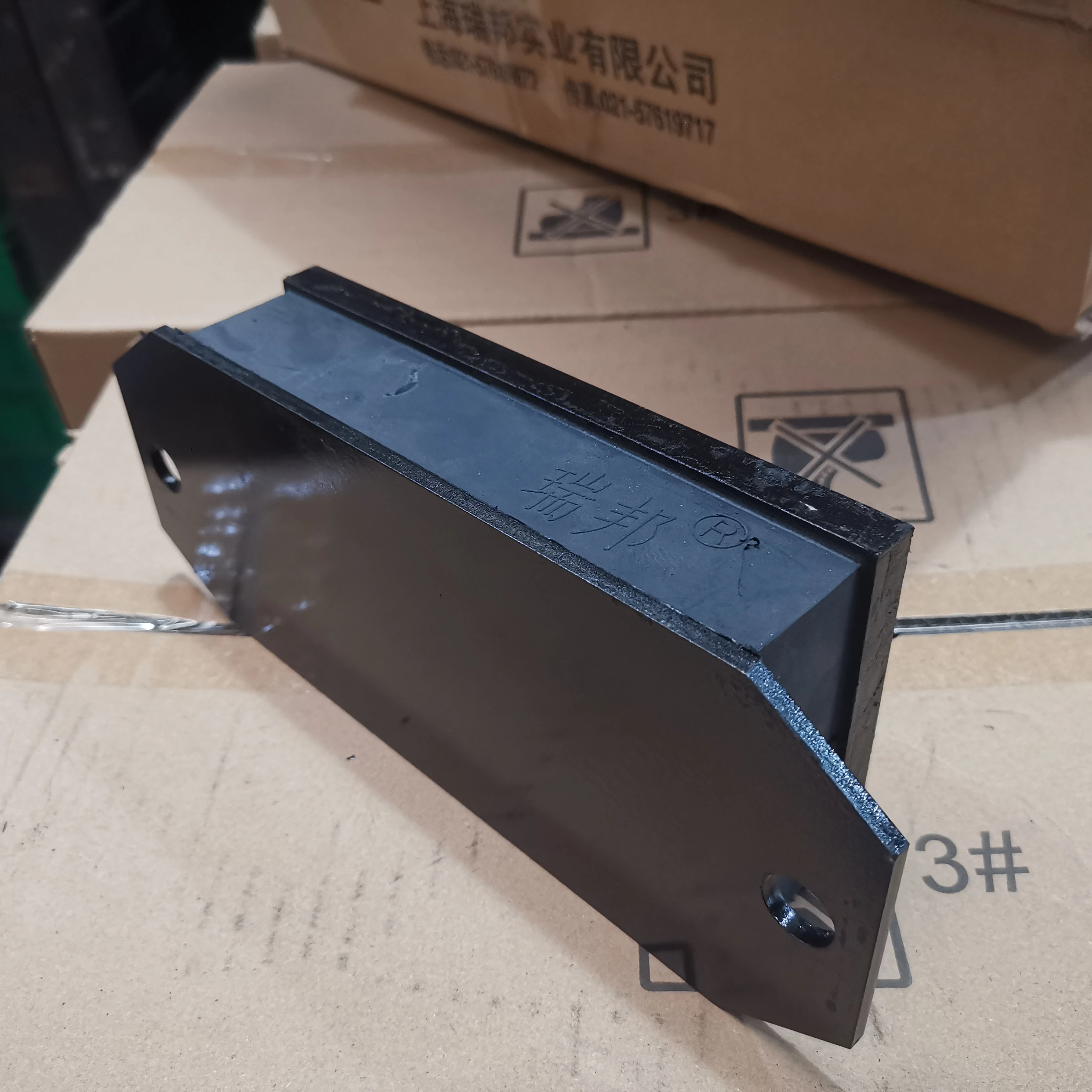 high damping   shockproof   rubber for lift