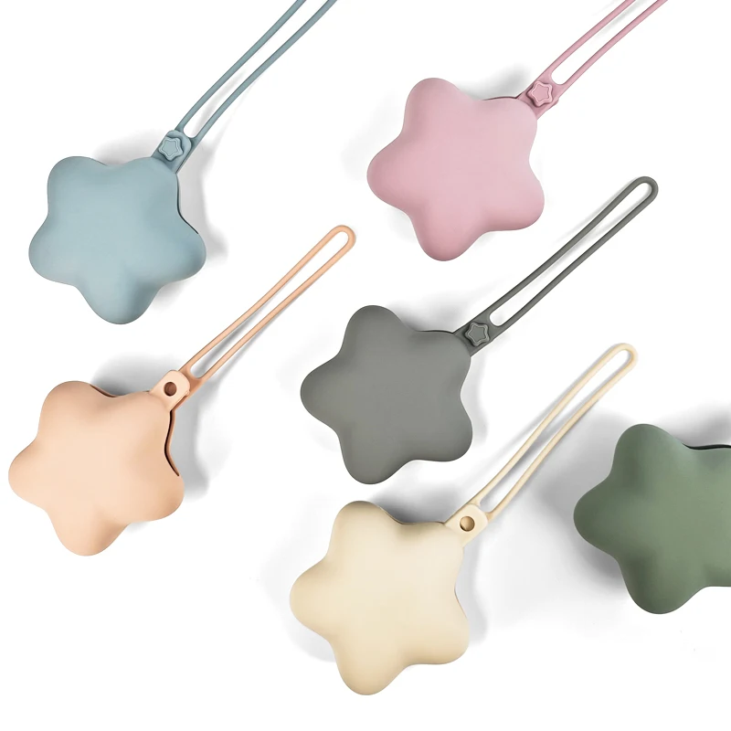 Силиконовый чехол для соски с ремешком