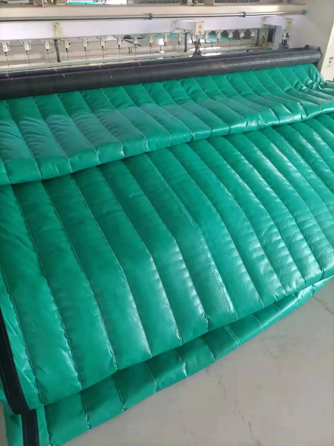Wholesale Cheap Eco Friendly Heat Keeping Thermal Blanket Greenhouse Insulation Quilt