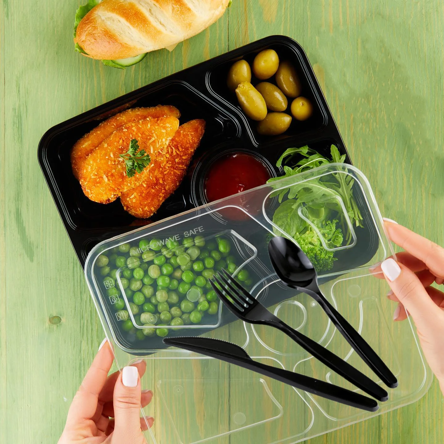 100% eco-friendly wholesale disposable cutlery set plastic party disposable tableware set