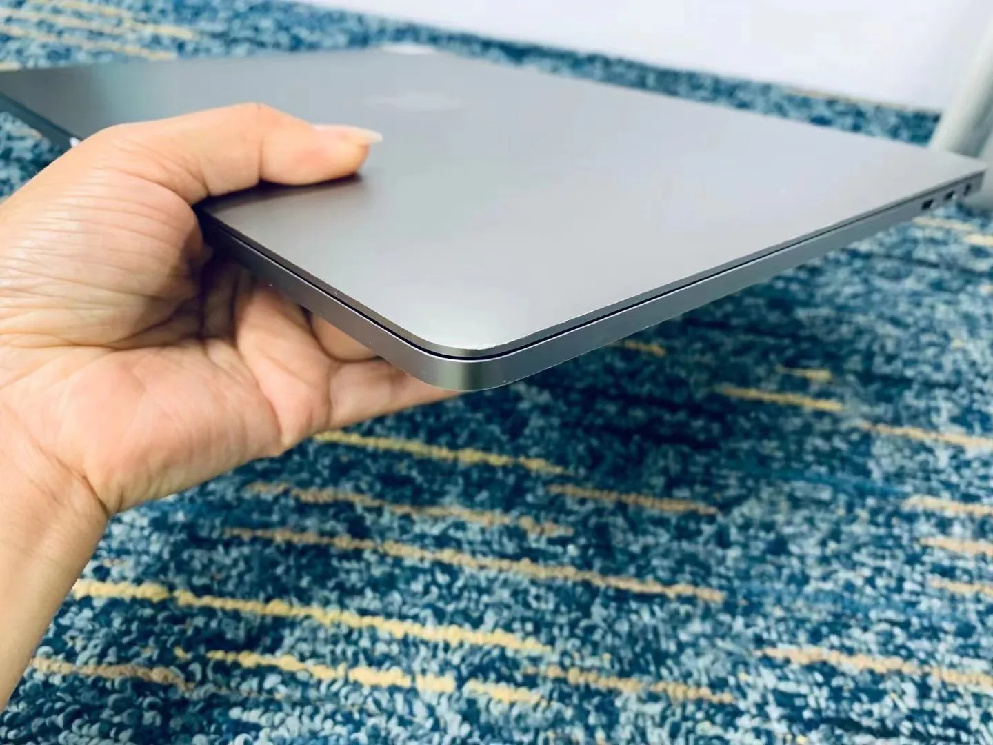 Wholesale original 2017 used hand Macbooks 13/15 inch home student fashion light thin business School Laptops