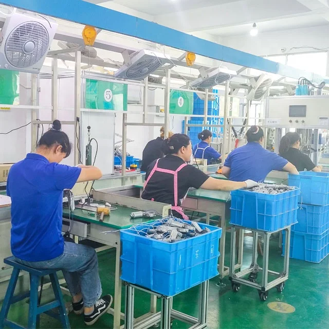 Factory Manufacture Truck Power window motor  window lift motor Window Regulator motor A0038203742 For Mercedes Benz  Actros