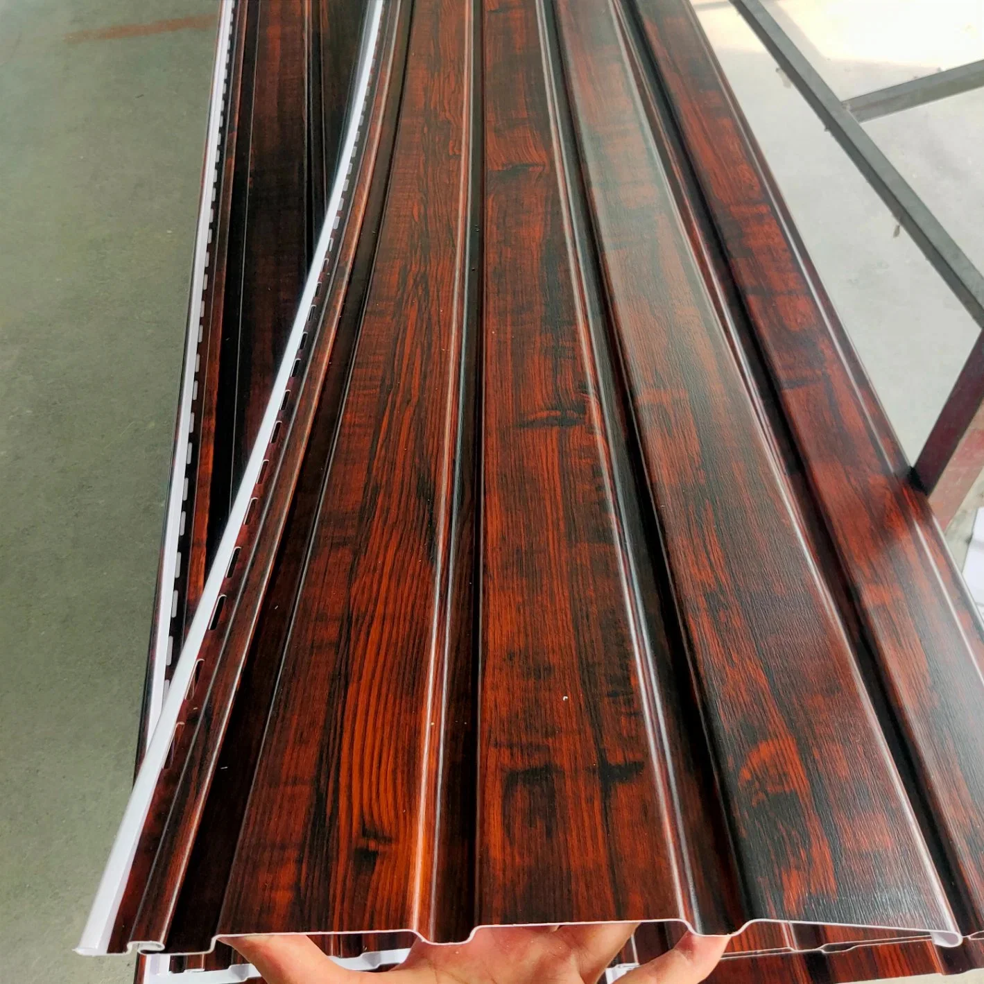 Cheap Price Building Materials Interior Wall Cladding Boards Lightweight PVC Eave Vinyl Soffit Ceiling Panels For Exterior Roof