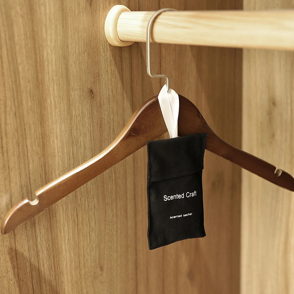 Custom Fragrance 20g 30g Long Lasting Portable Air Freshener Sachets Strong Smells Linen Bag Scented Sachets With Hanger