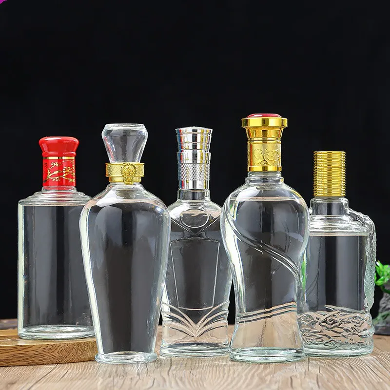 750 ml Square Spirit Liquor Bottle 750ml Gin Whiskey Wine Vodka Glass Bottle for Brandy Rum with Synthetic Cork