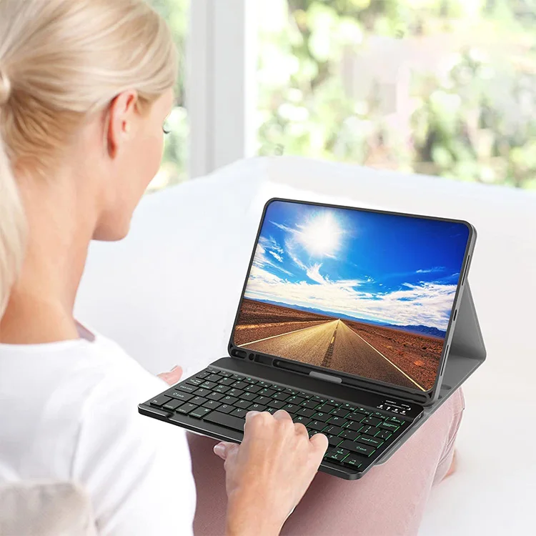 Factory Price Keyboard Gift Set Wireless Mouse Printing Logo Universal Gift Set for Business