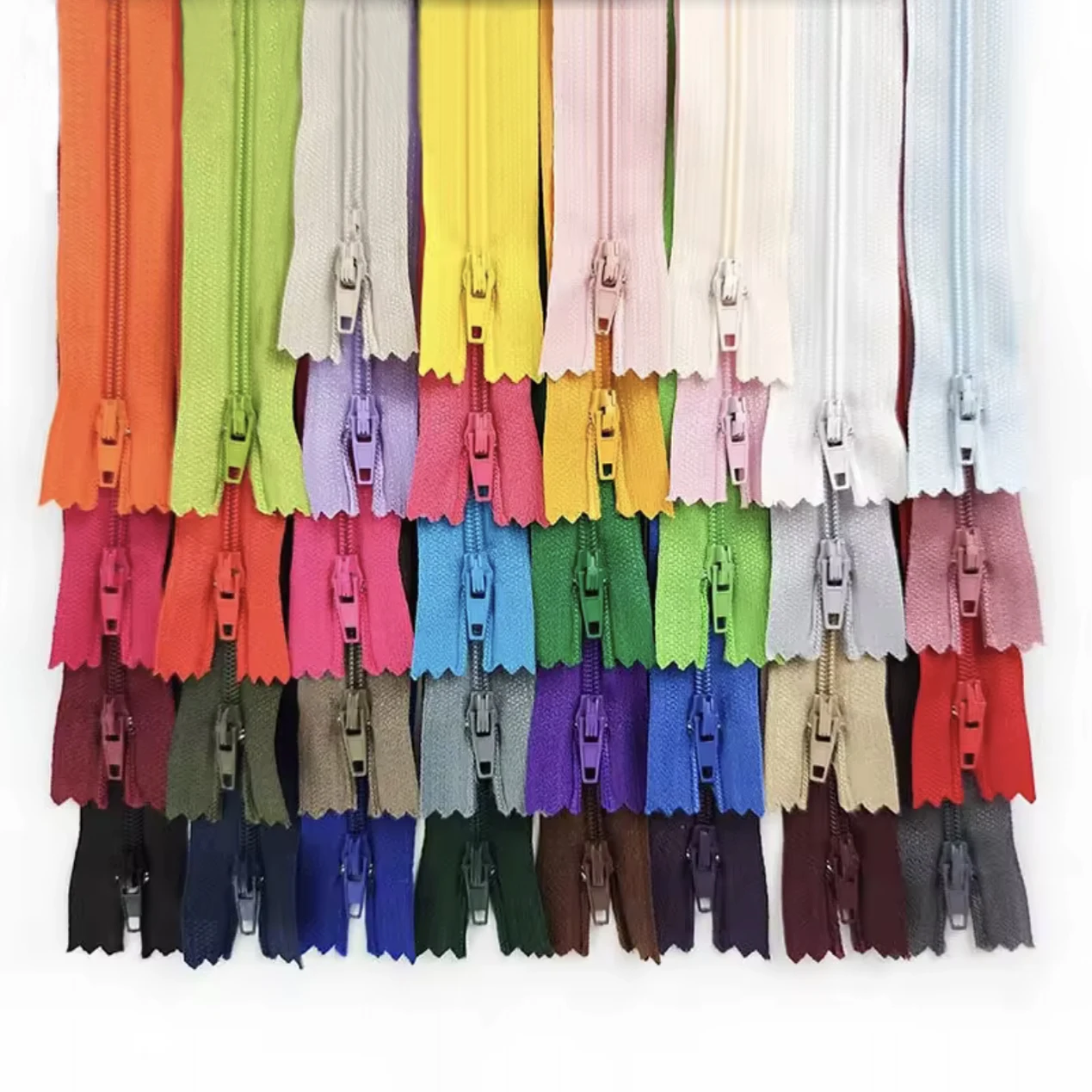 Custom Zipper Plastic Coil 1 Way Open Closed-End Custom #5 Hoodie Jacket Zipper Nylon Colorful Zipper
