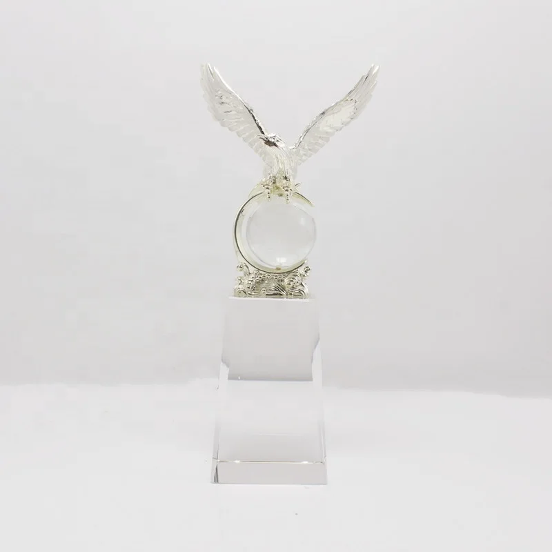 New Design Crystal Award Glass Eagle Trophy for Business Gifts