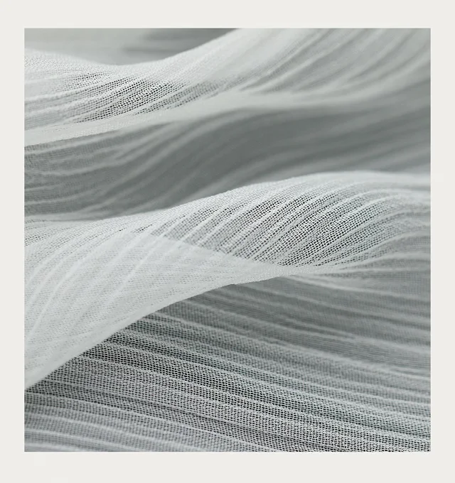 
100 Viscose Plain Interwowen Fabric for Dress Skirts Shirt & Blouses fabric V100% 