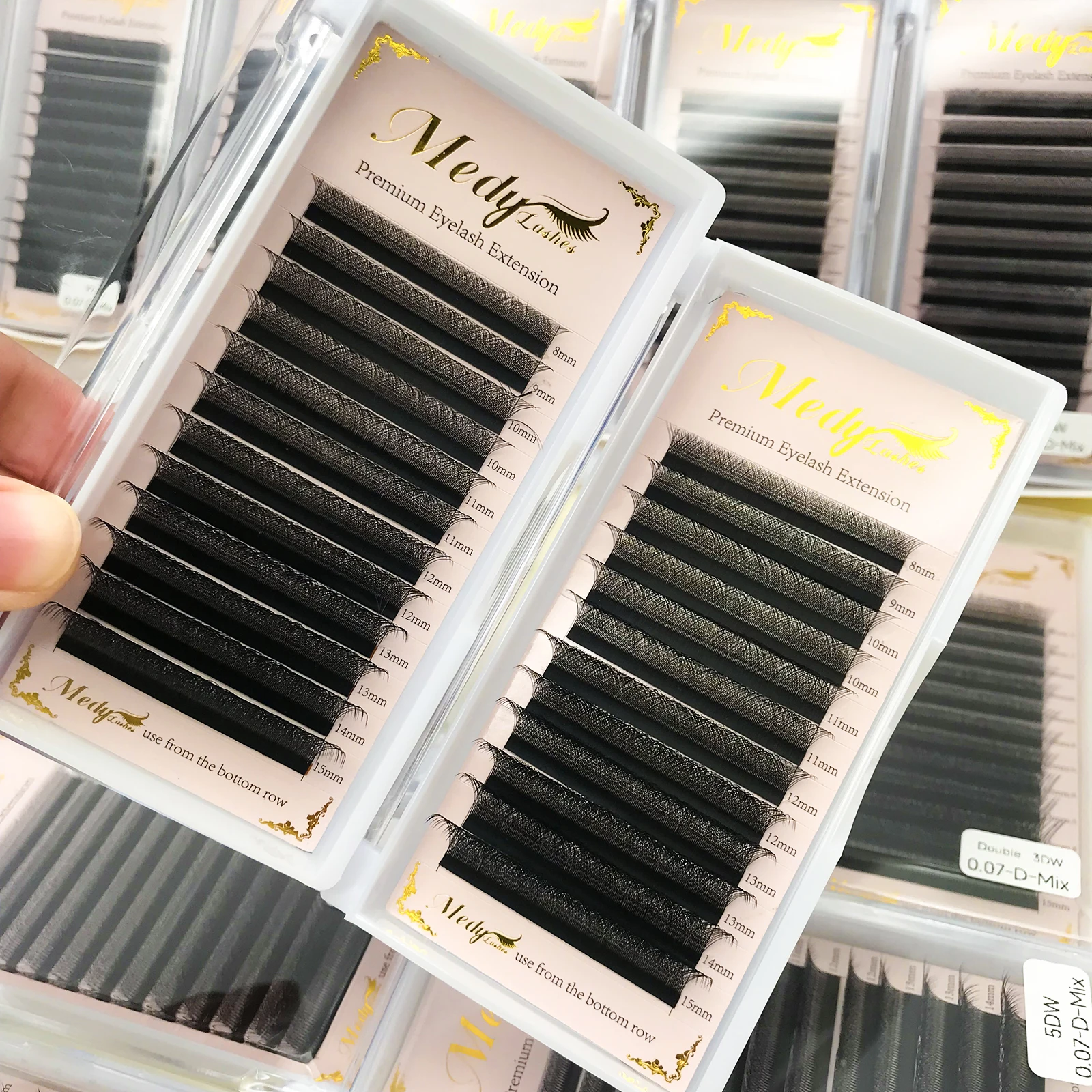 Wholesale YY W Eyelash Tray Private Label w Eyelash Extension J B Cc D Curl Matte Black Mink Individual Lash Extension Supplier