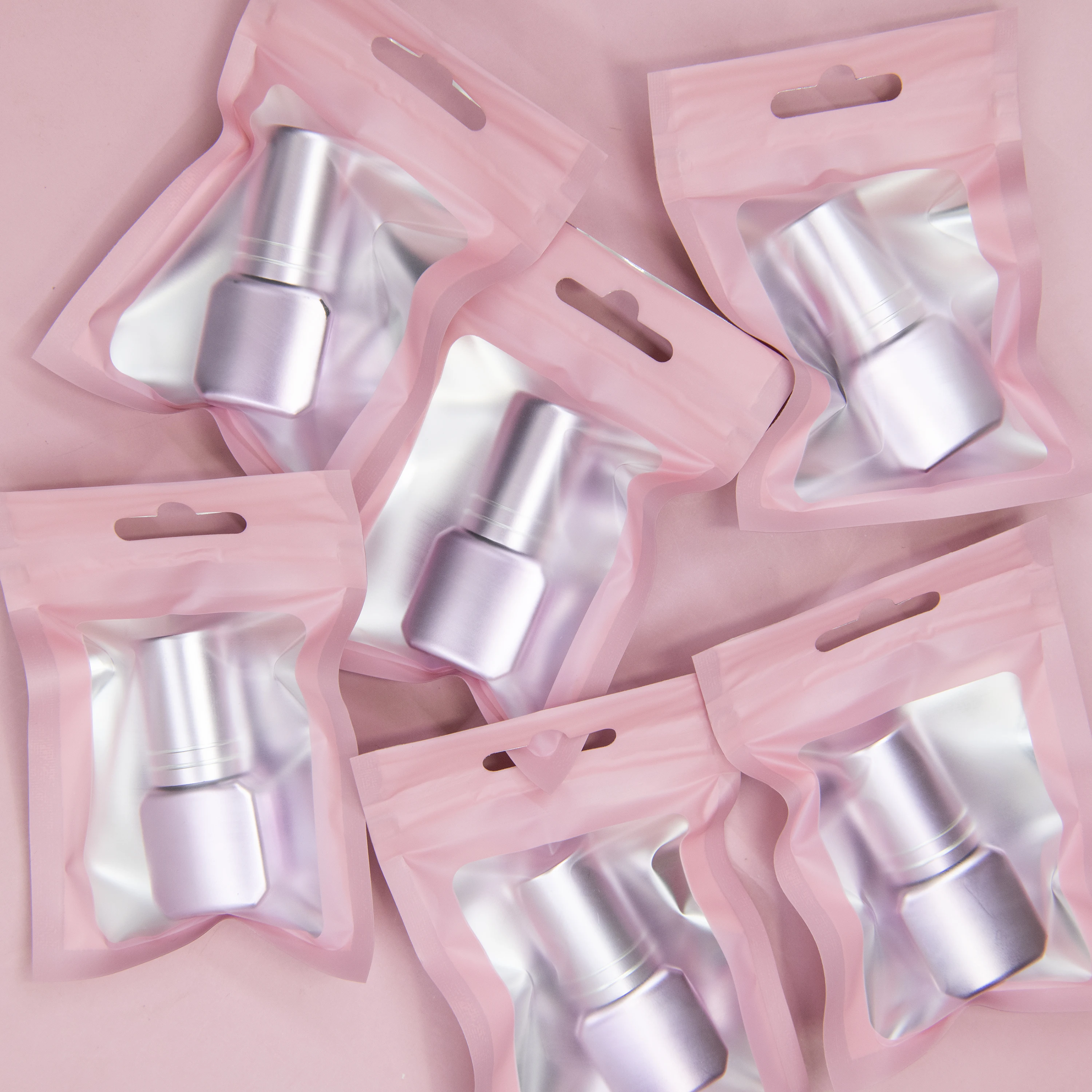 0.3-0.5S Strong Low Smell Lash Glue Fast Drying Black Eyelash Glue Eyelash Extension Glue Eyelash Adhesive,Middle Bottle 5Ml