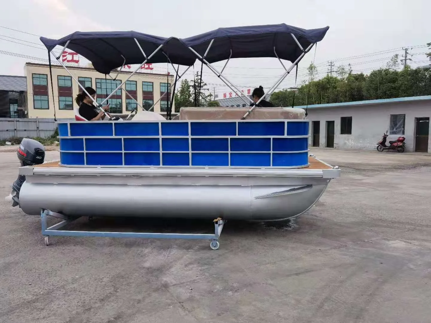 Лучшая плавающая алюминиевая электрическая понтонная рыболовная лодка для отдыха