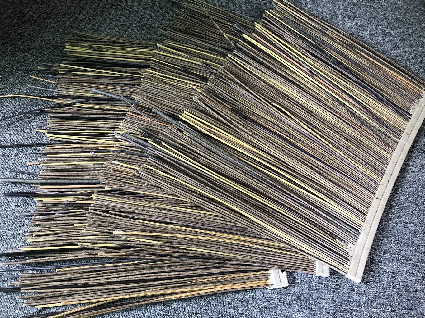 plastic palma reed straw artificial thatch roof