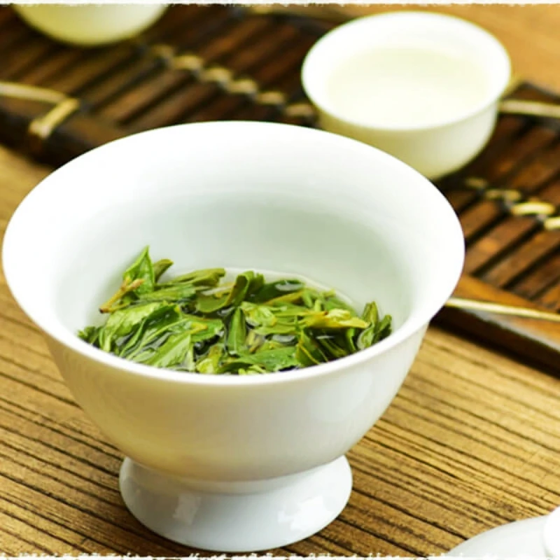 Органический чайный лист дракона Longjing новый урожай рассыпной зеленый чай в Западном озере из Ханчжоу упакованный бутылки саше вакуумной упаковке