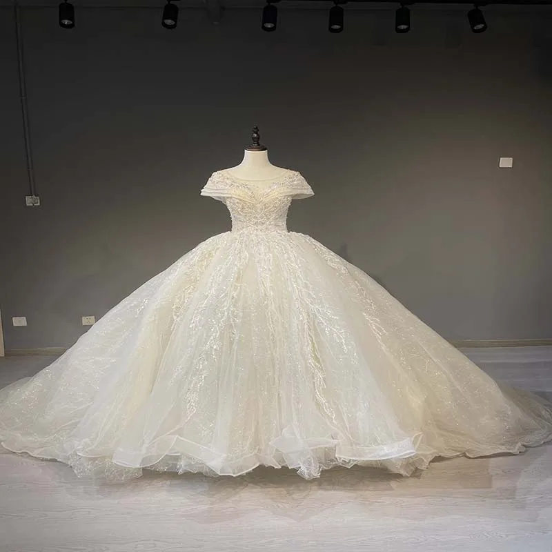 1626 Court Style Bridal Gown Luxury Short Sleeve High Waist Long Tail Wedding Dress