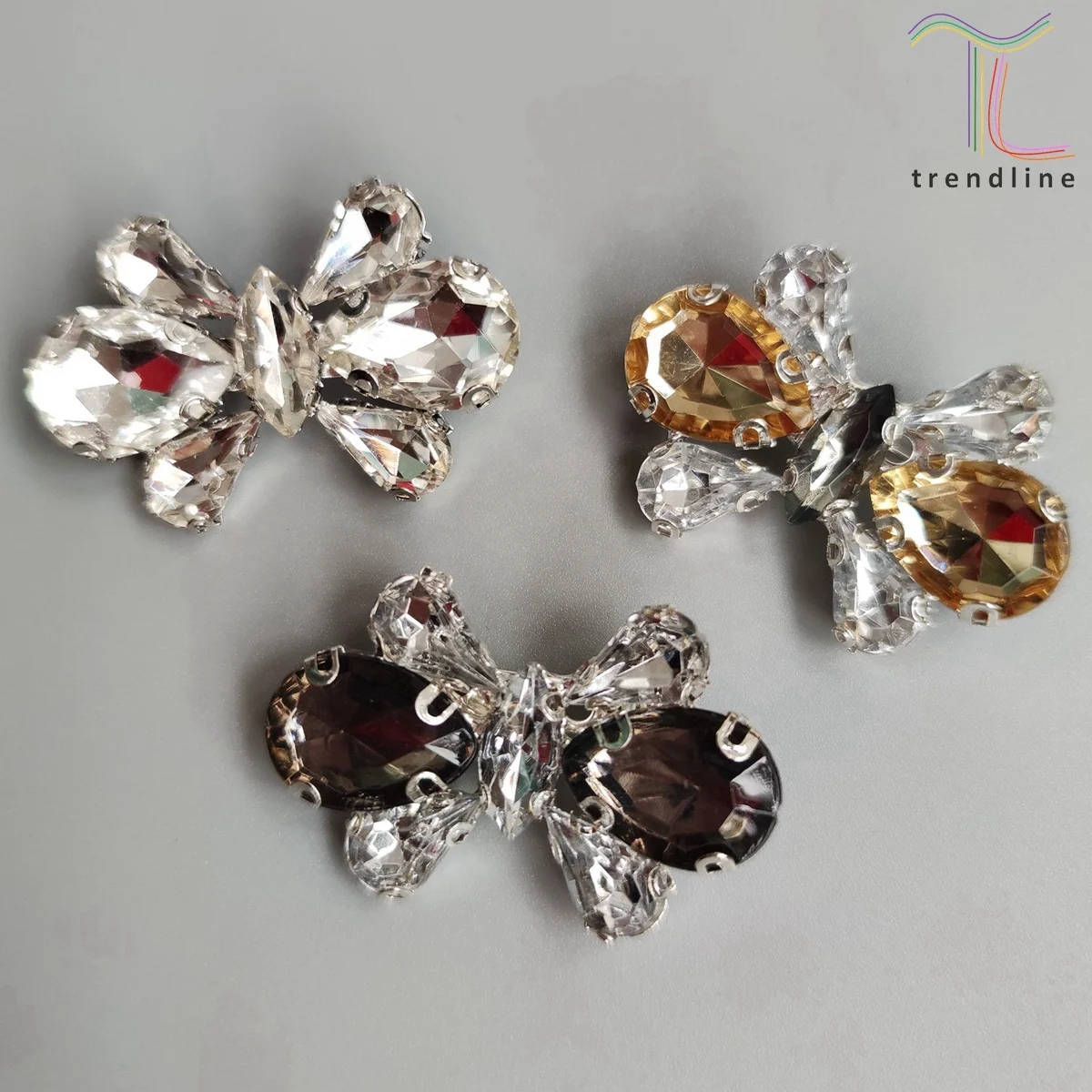 custom concave convex engraved logo sparkling rhinestone animal butterfly brooch