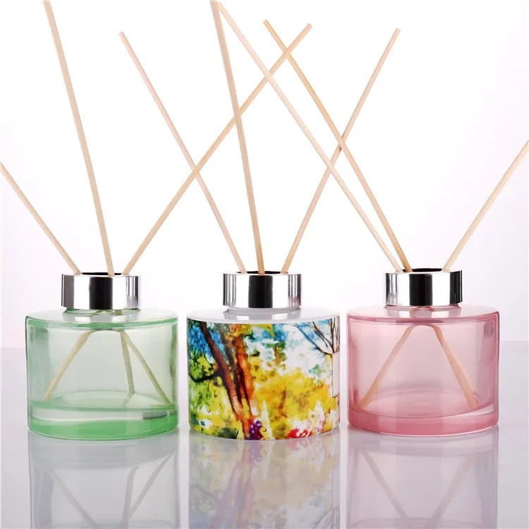 
150ml hot sale round decal glass bottle for fragrance 