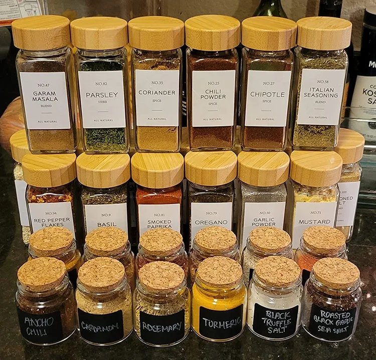 Стеклянные банки для специй 4 унции квадратные с бамбуковыми деревянными крышками набор из 24