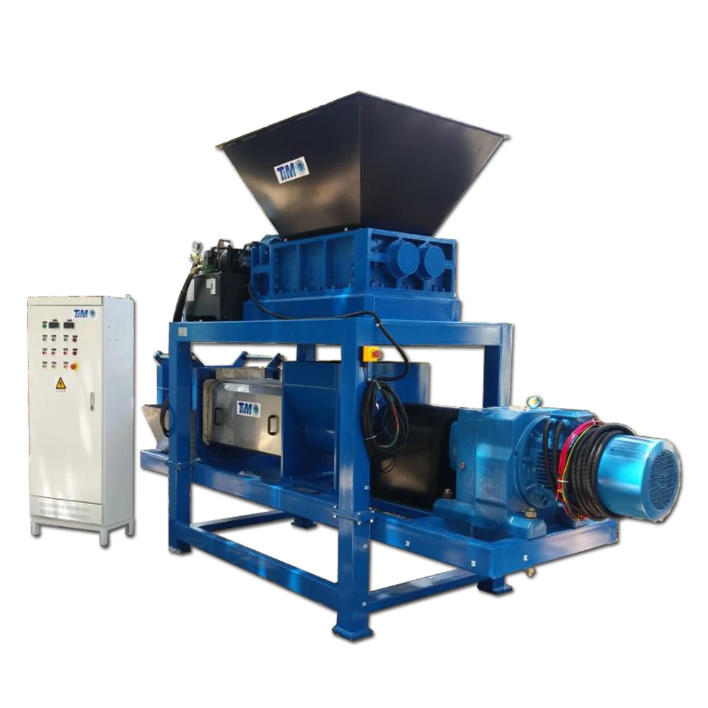 EFB waste shredder and dewatering squeezer