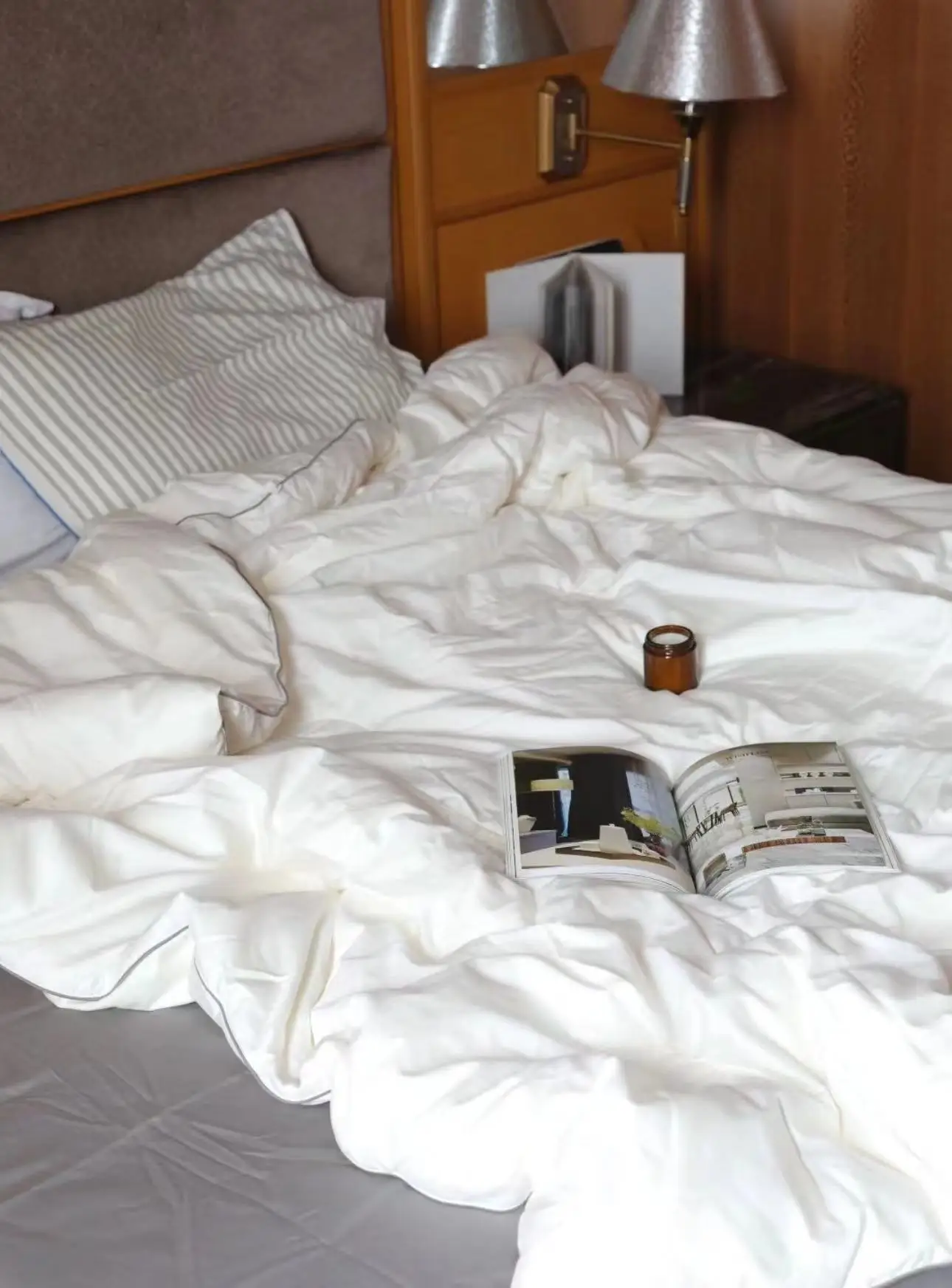 High-grade Pure Cotton Silk Is Double Palace Cocoon Long Silk Silkworm Silk Is Cool in Summer and Thickened in Autumn Quilt