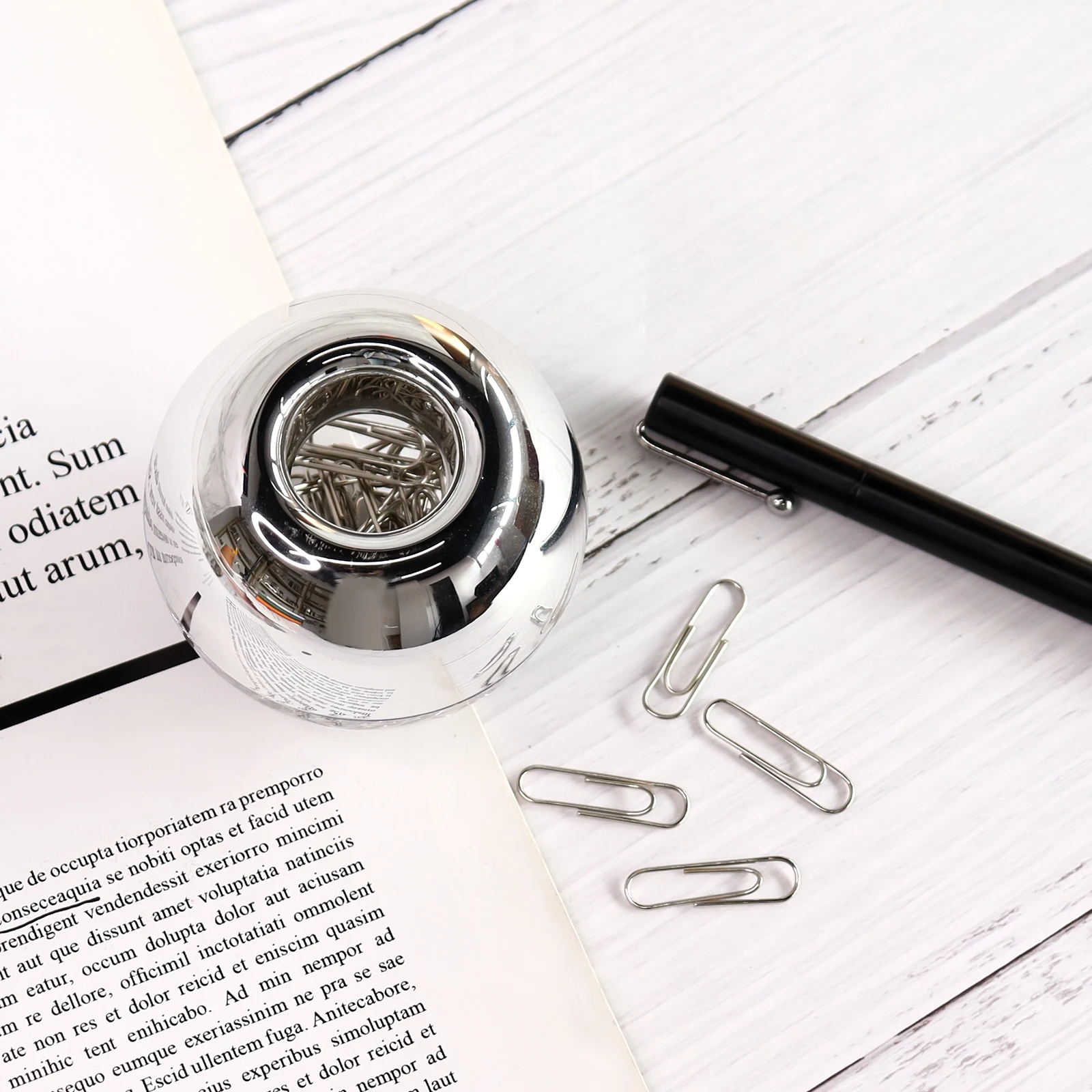 100 Clips per Box 28mm Sliver Paper Clips in Elegant Magnetic Sliver Clip Holder