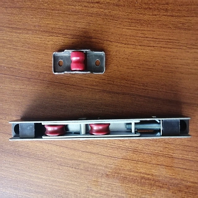 Sliding Window Roller with steel base plus nylon roller SDR04