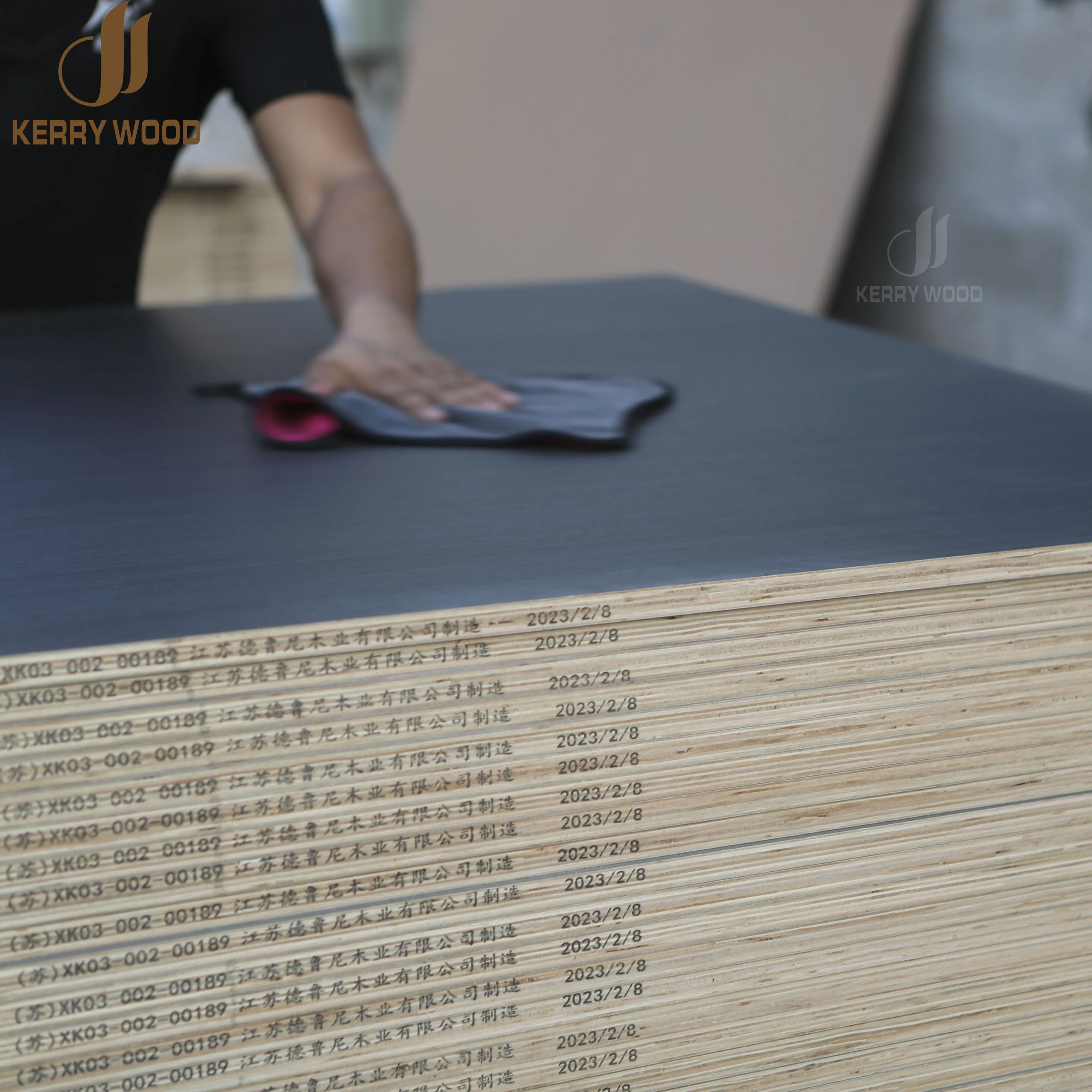 Good Selling Finger Joint Board 18mm Melamine Faced Fir Block Board 4x8 Melamine Laminated Plywood Board