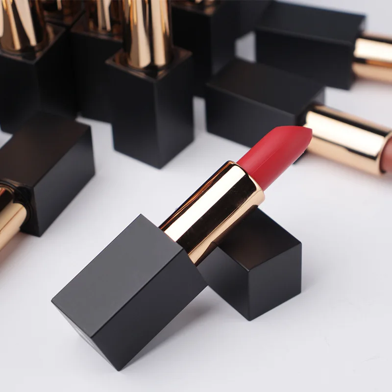 Custom Vegan Lipstick Long Lasting Moisturizing Private Label Matte Lipstick Makeup Make Your Own Lipstick