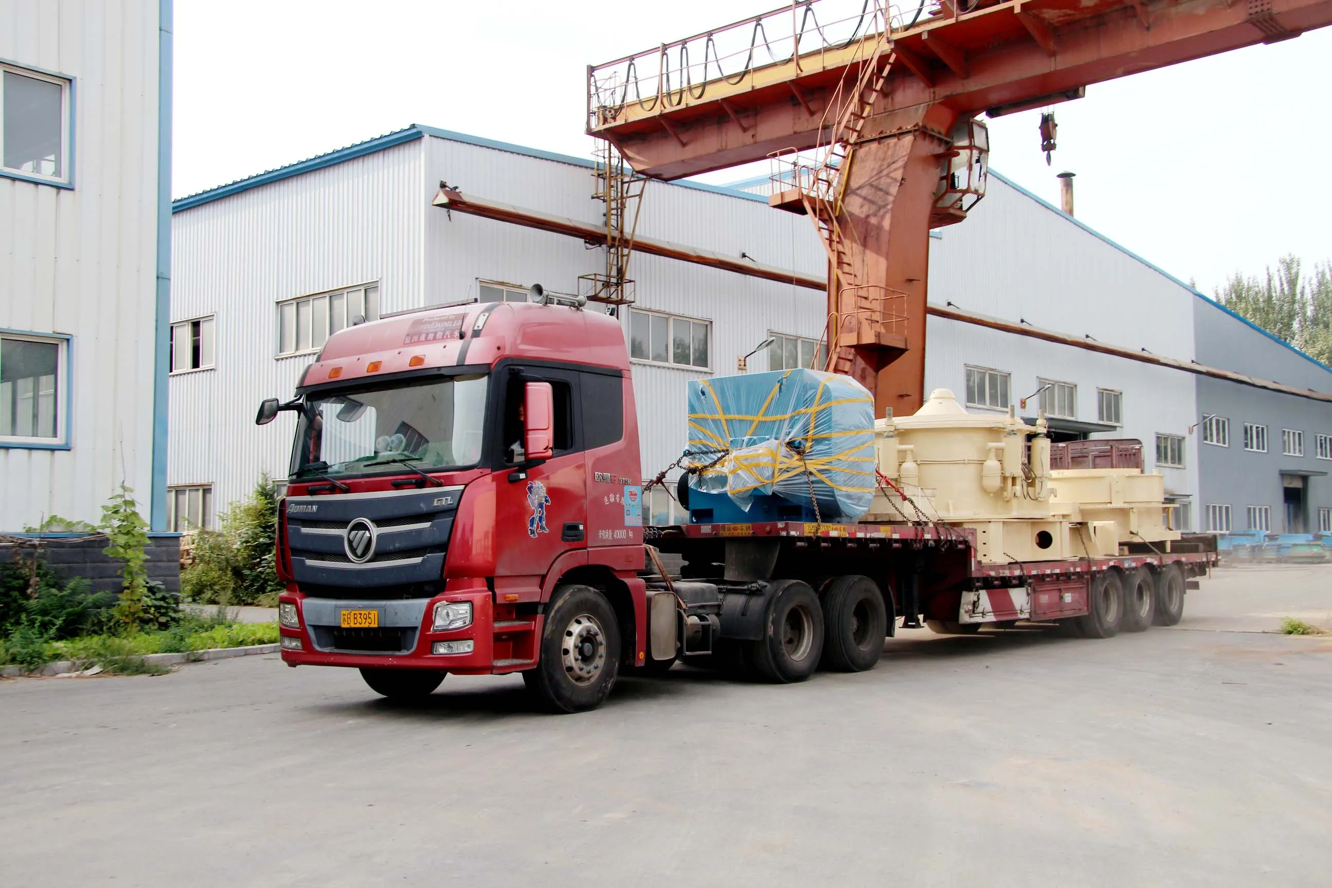 Поршневые износостойкие костюмы конусная дробилка Sandvikk