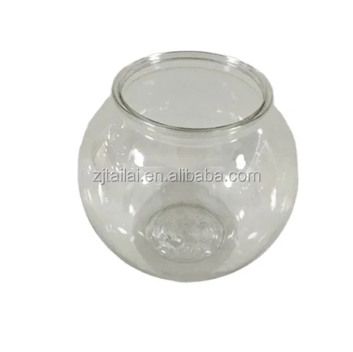 Прозрачная пластиковая миска для рыбы