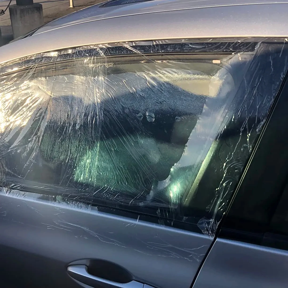 70mic X 600mm x 50m Waterproof PE Crash Wrap Film Single-Sided Acrylic Pressure Sensitive Adhesive Offer Printing Design