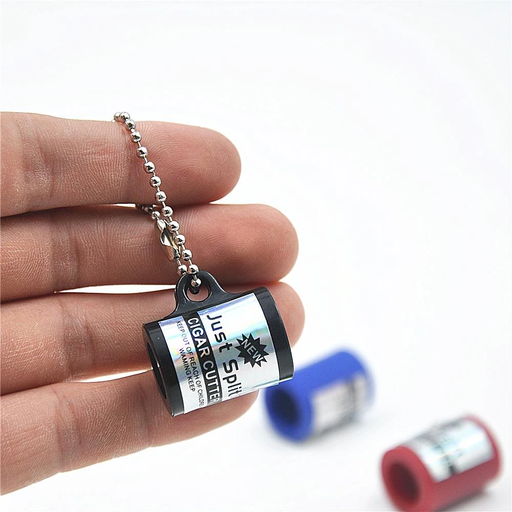 Pocket Tobacco Cigar Cutter Scissors and Key Ring Chain Knife Tool Smoking Pipe Portable Smoke Extinguisher Cigar Accessories