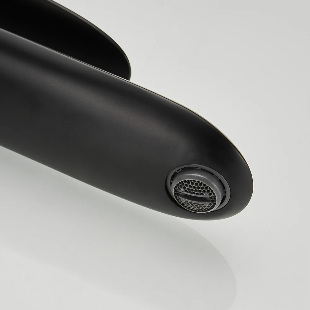 Yundoom Oem Bath Black Golden Sink Musluk Faucets Luxury Brass Basin Cheston Faucet Vanity China Mixers Deluxe Handle Faucets