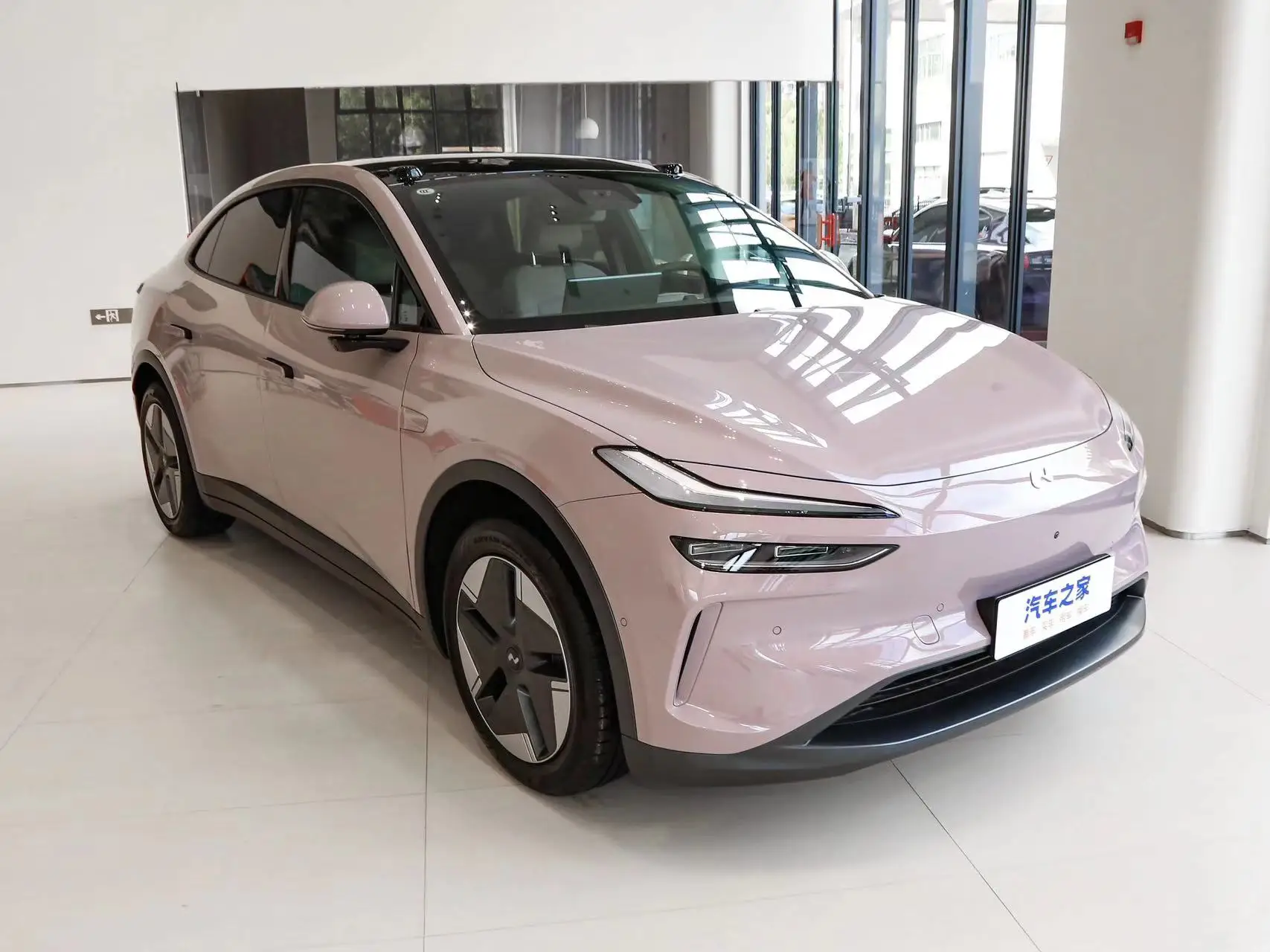 2024 New ONVO ledao auto L60 60kwh Electric car 5 door 5 seat medium size car new used cars  range 555km ONVO ledao auto L60