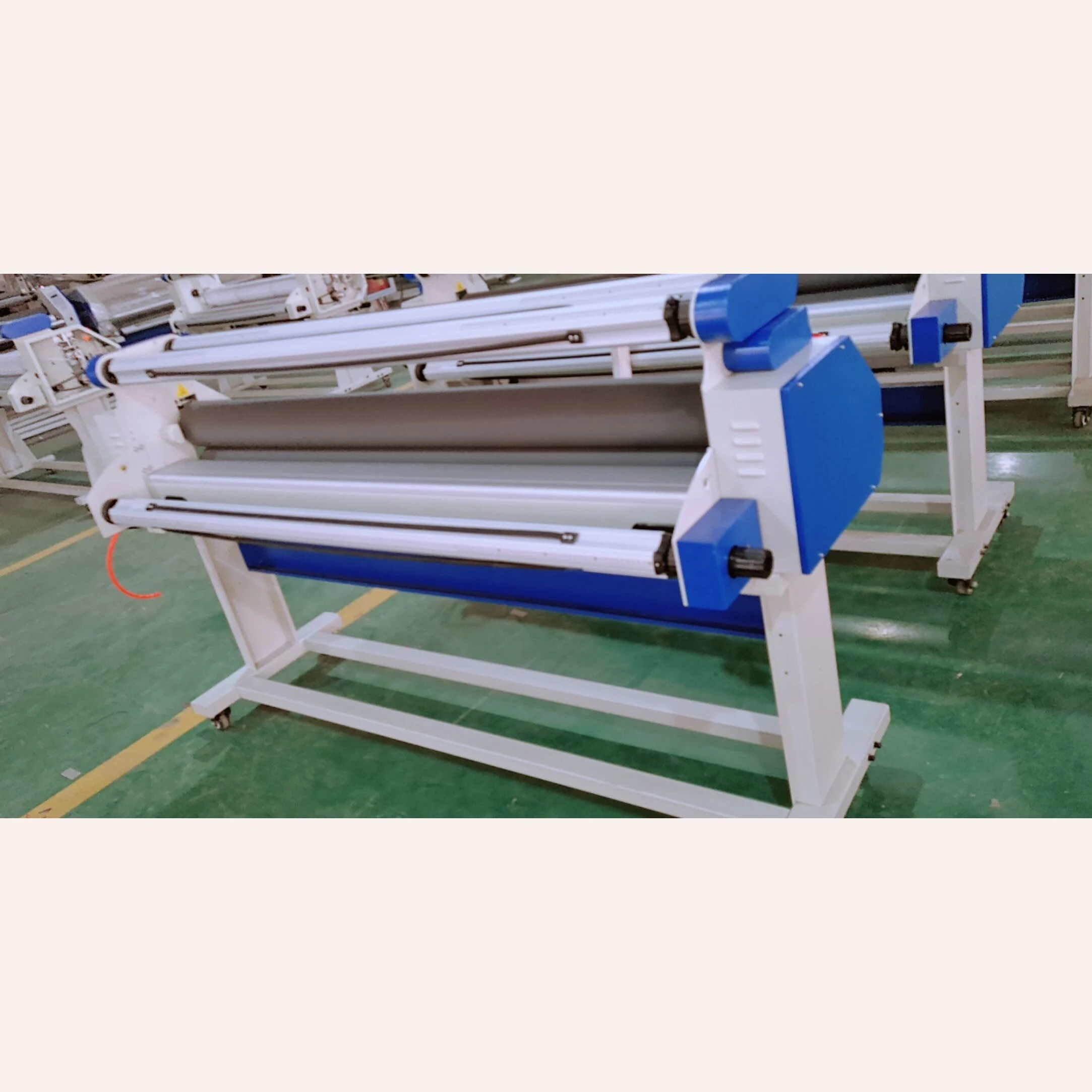 Hot sale wide format laminator printing on cardboard