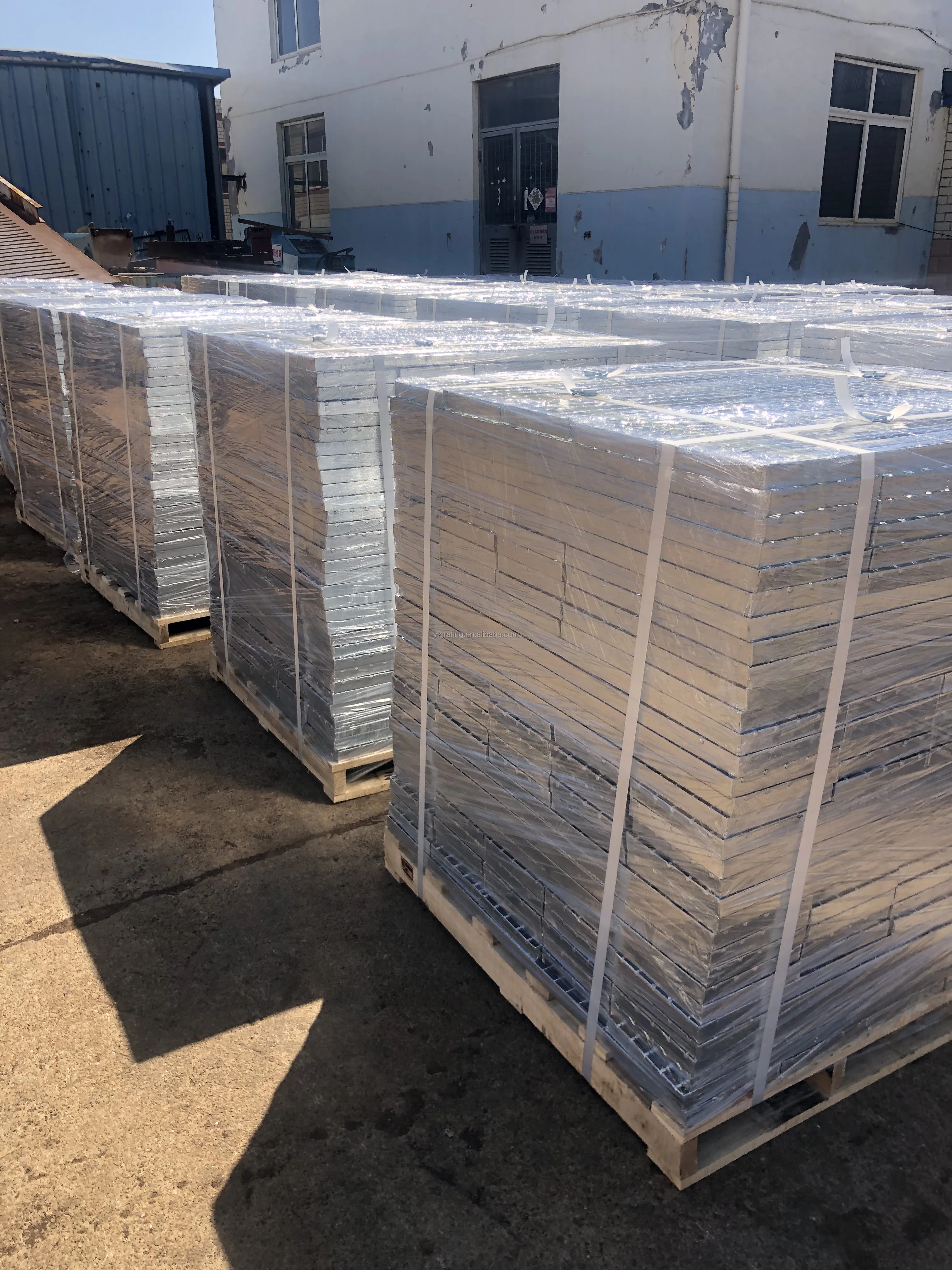Metal steel bar grating steel grating walkway platform zinc coated heavy duty steel grating
