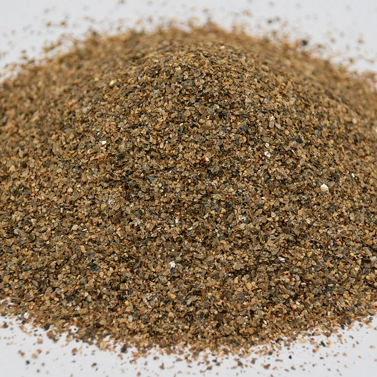 Golden raw vermiculite ore