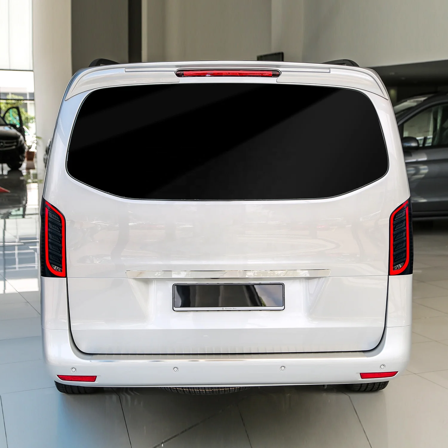Производитель светодиодный задний фонарь для V250 Metris V220 V260 2016-2020 подключи и работай Mercedes Benz vito